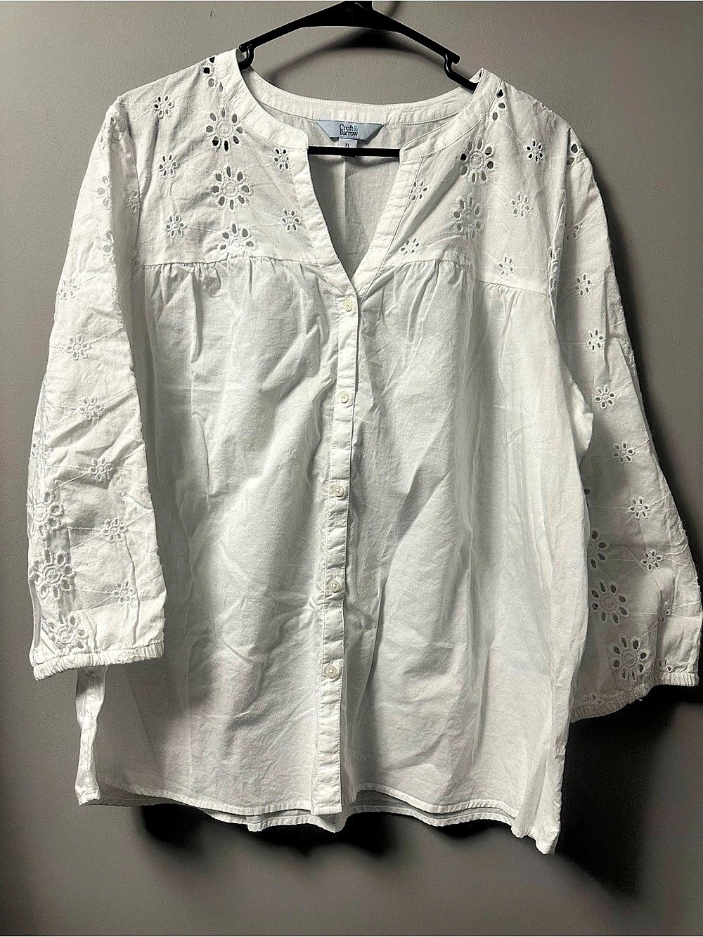 Croft & Barrow White Embroidered Tunic Size XL Like New